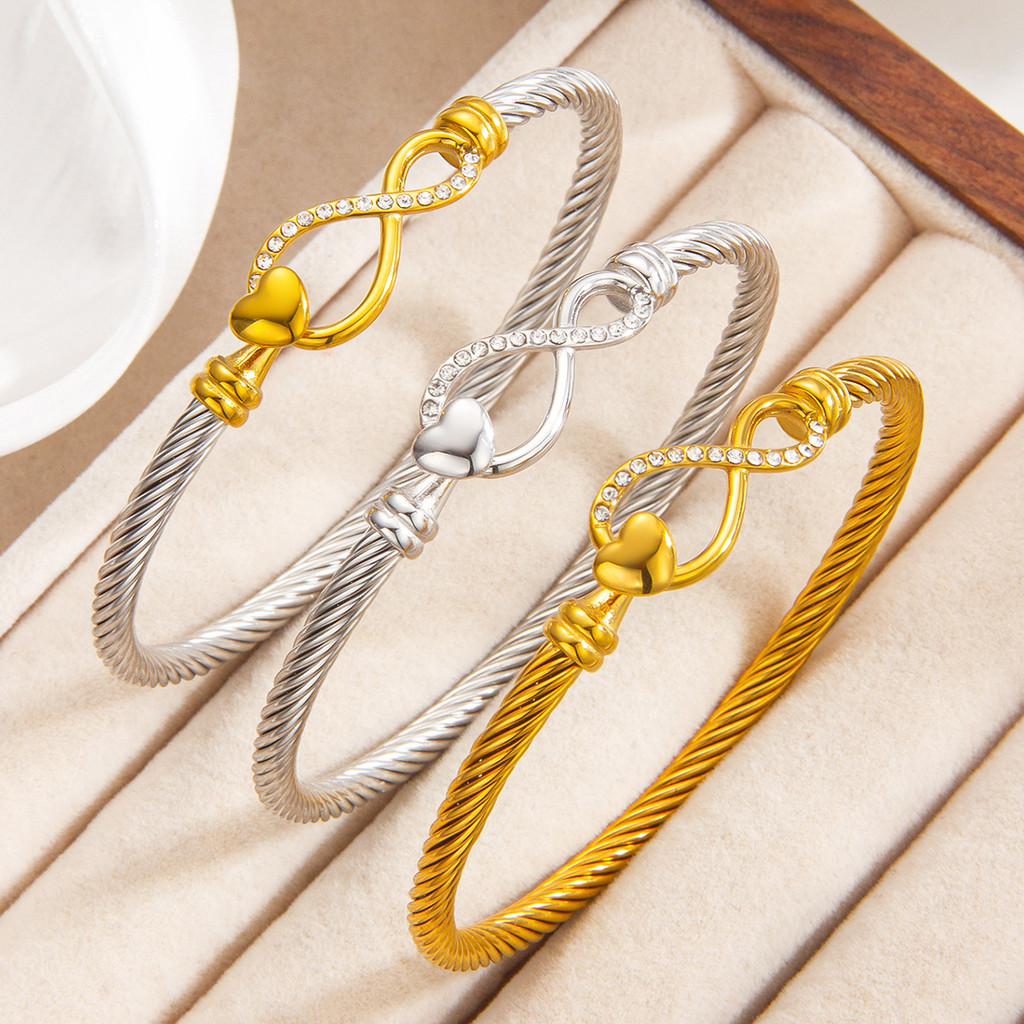 Love Retro สร้อยข้อมือเลียนแบบทองเพชร-Studded สร้อยข้อมือเหล็กไทเทเนียม All-Match แฟชั่น High-End สร้อยข้อมือเชือกลวดเหล็ก