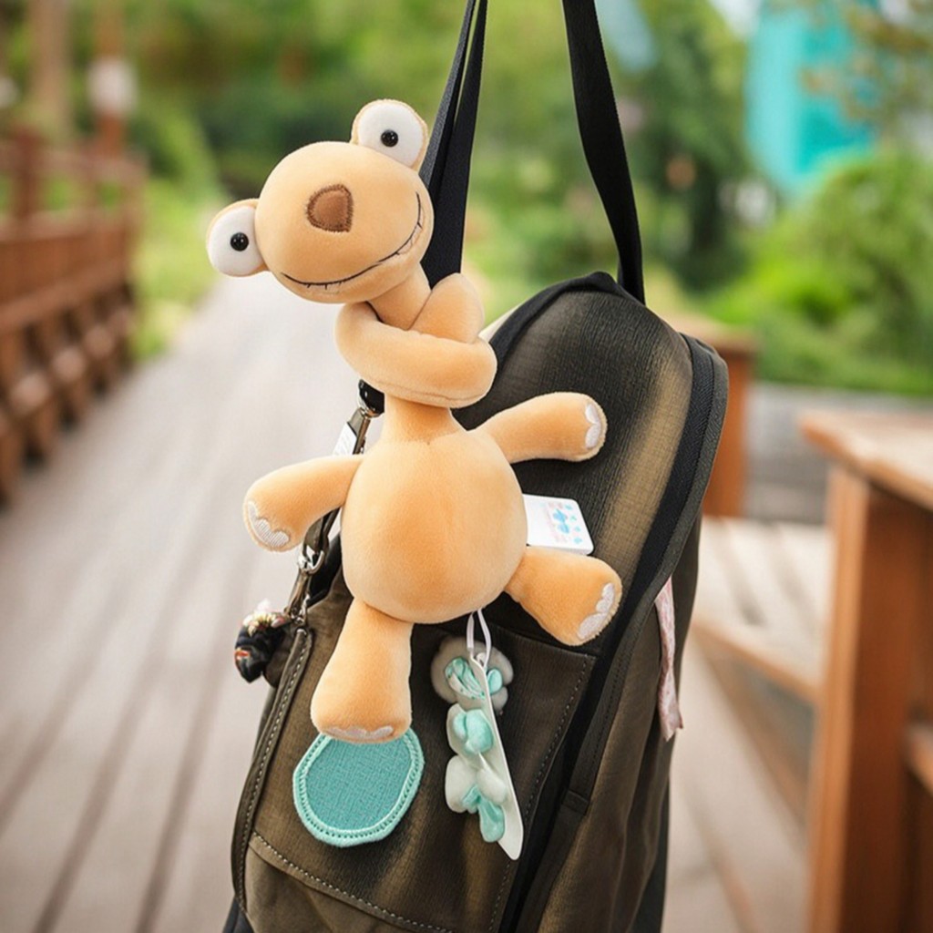 Fuzzy ตุ๊กตาพร้อมสายรัดตกแต่ง Fuzzy Hanger ของเล่นน่ารักสําหรับกระเป๋าเป้สะพายหลังกระเป๋าถือ