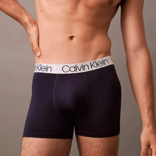 CALVIN KLEIN กางเกงในผู้ชาย Microfiber Stretch Chromatic แพ็ค 3 ชิ้น ทรง Trunk รุ่น NP2741O L0T-สี MultiColor