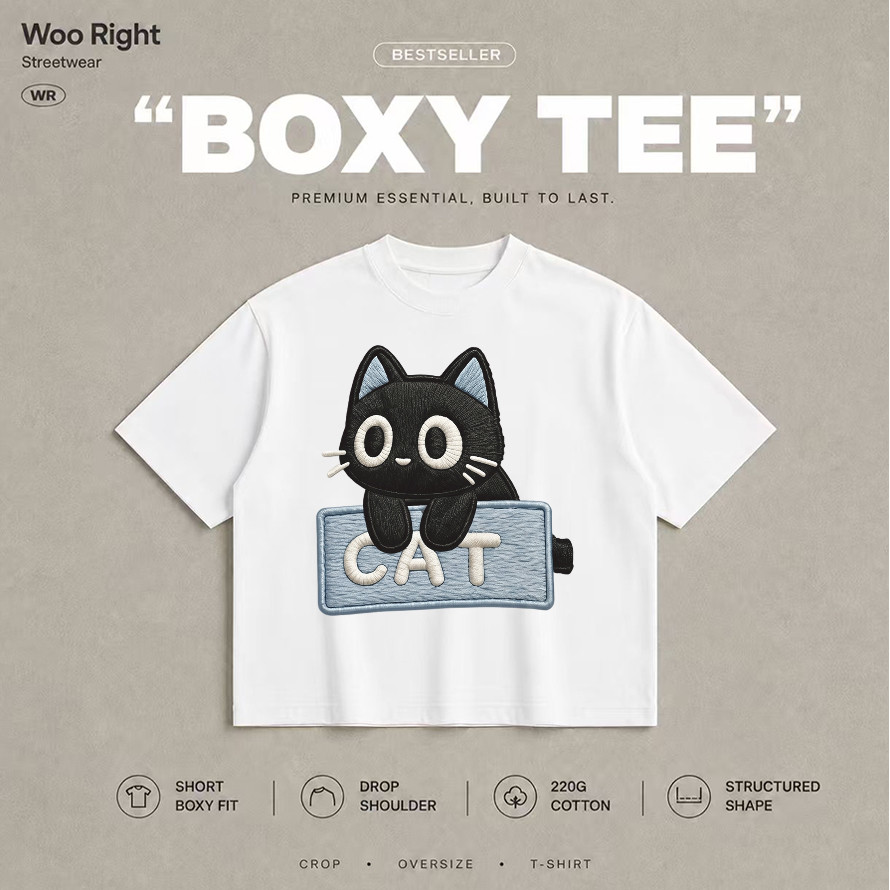 Woo Right تيشيرت Boxy واسع مطرز CAT بقطة كرتونية — أسود — صورة 2