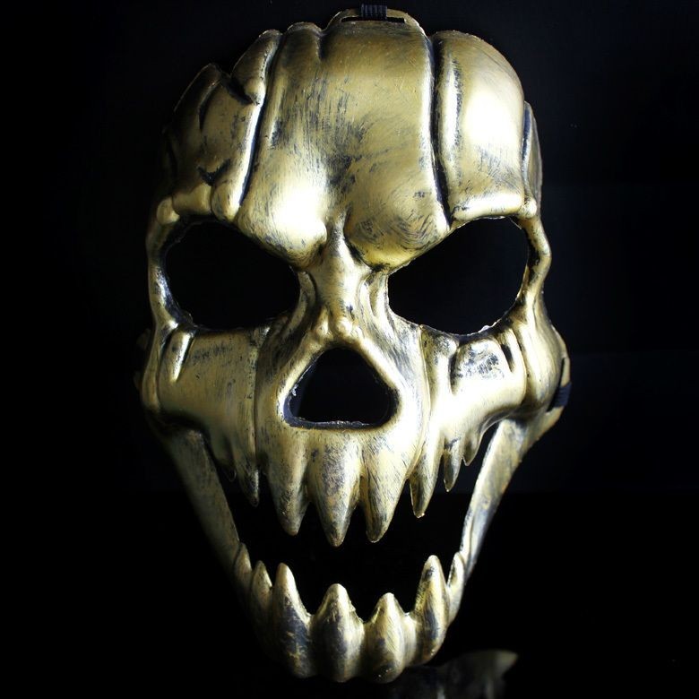 เทศกาลศักดิ์สิทธิ์ เครื่องมือสยองขวัญ Skull Spartan Zombies Field Cover Vampire Killing Mad Forest 8