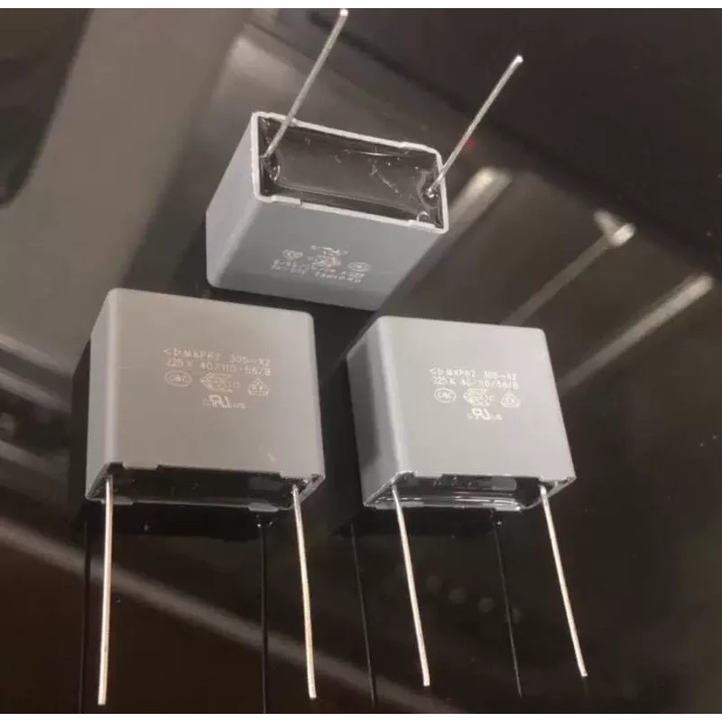 ตัวเก็บประจุนิรภัย 225K 305V X2 MKP62 225K 305V 2.2uF 305V P22MM