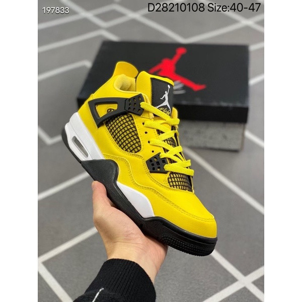 AIR JORDAN 4 สีเหลือง