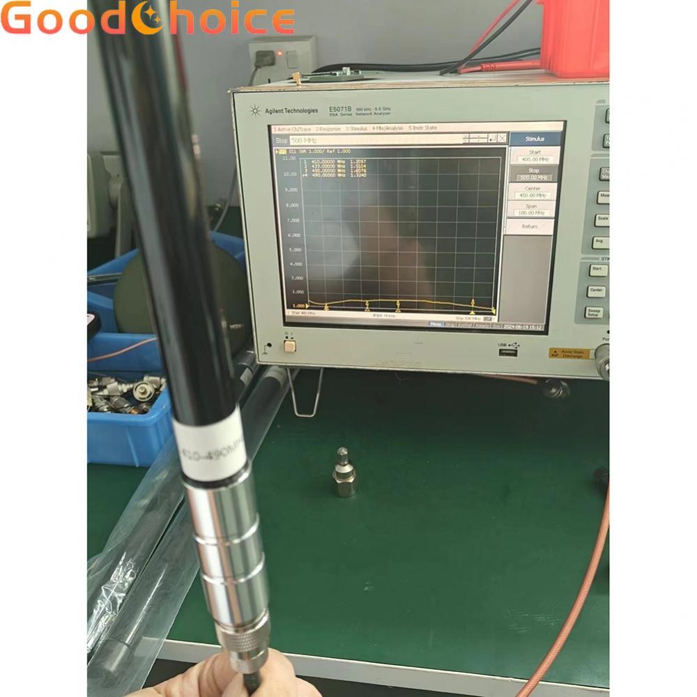 868MHz 915MHz 12dBi Gain ห้องผ่าตัด -40~+85°C ประสิทธิภาพที่เชื่อถือได้