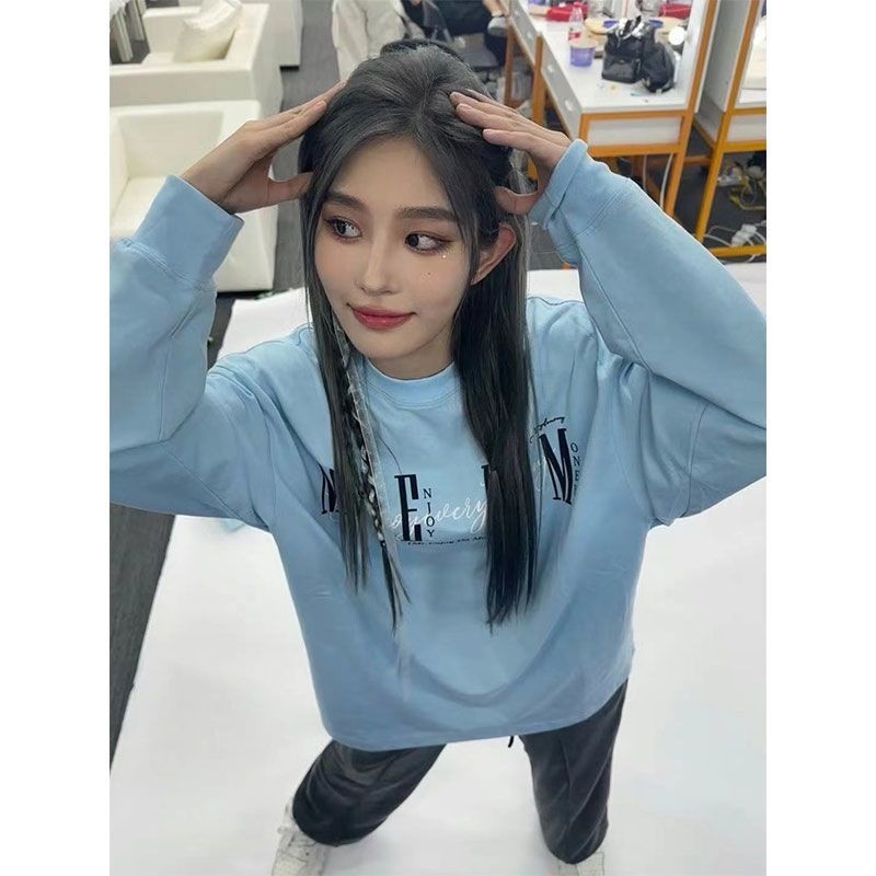 เสื้อกันหนาว SNH48 Wang Yi สเวตเชิร์ตรอบคอด้ายใหญ่สีฟ้าคราม สไตล์อเมริกาแนวสตรีท