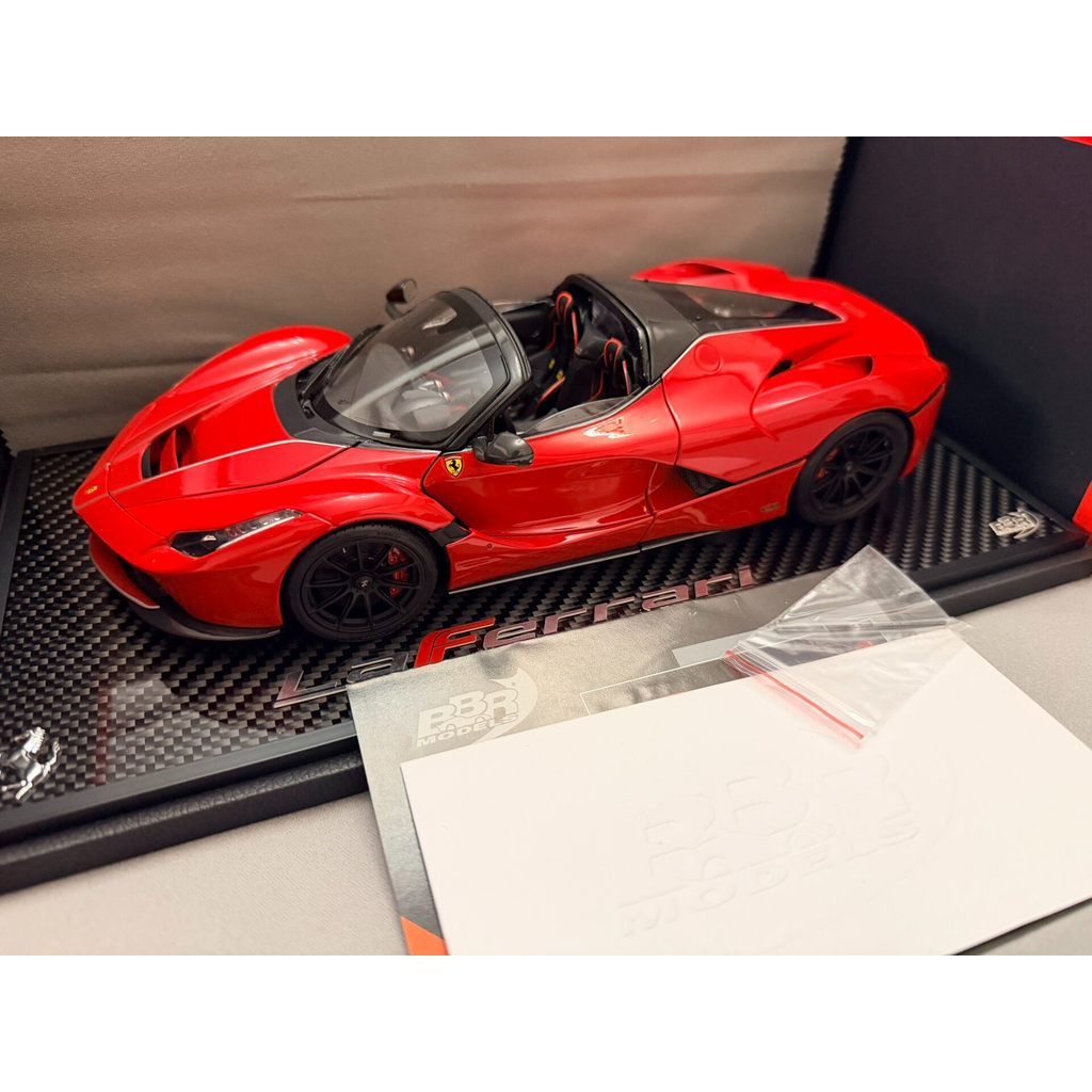 BBR 1/18 Laferrari Laferrari Standard Red Black Spider