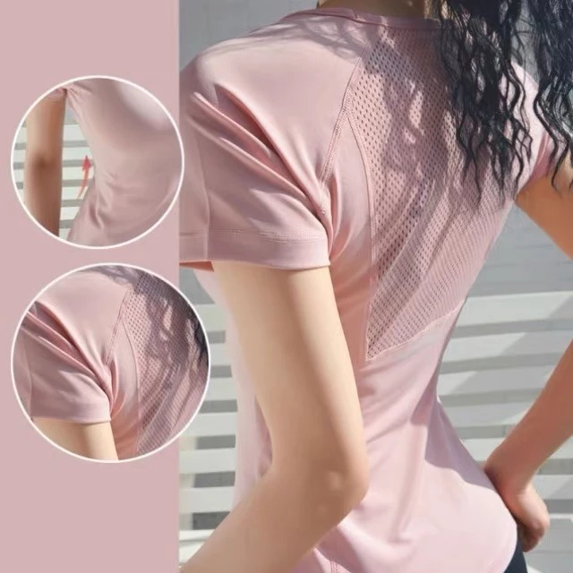 พร้อมจัดส่ง เสื้อกีฬา เสื้อกีฬาผู้หญิง แขนสั้น ผ้ายืด มีไซส์ใหญ่ ด้านหลังมีระบายอากาศ ใส่แล้วไม่ร้อน ไม่อึดอัด