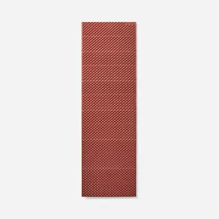 Decathlon Trekking Insulating Foam Mattress ที่นอนโฟมเดินป่าเทรคกิ้ง มีฉนวน ขนาด 195 X 55 เซนติเมตร รุ่น Mt500