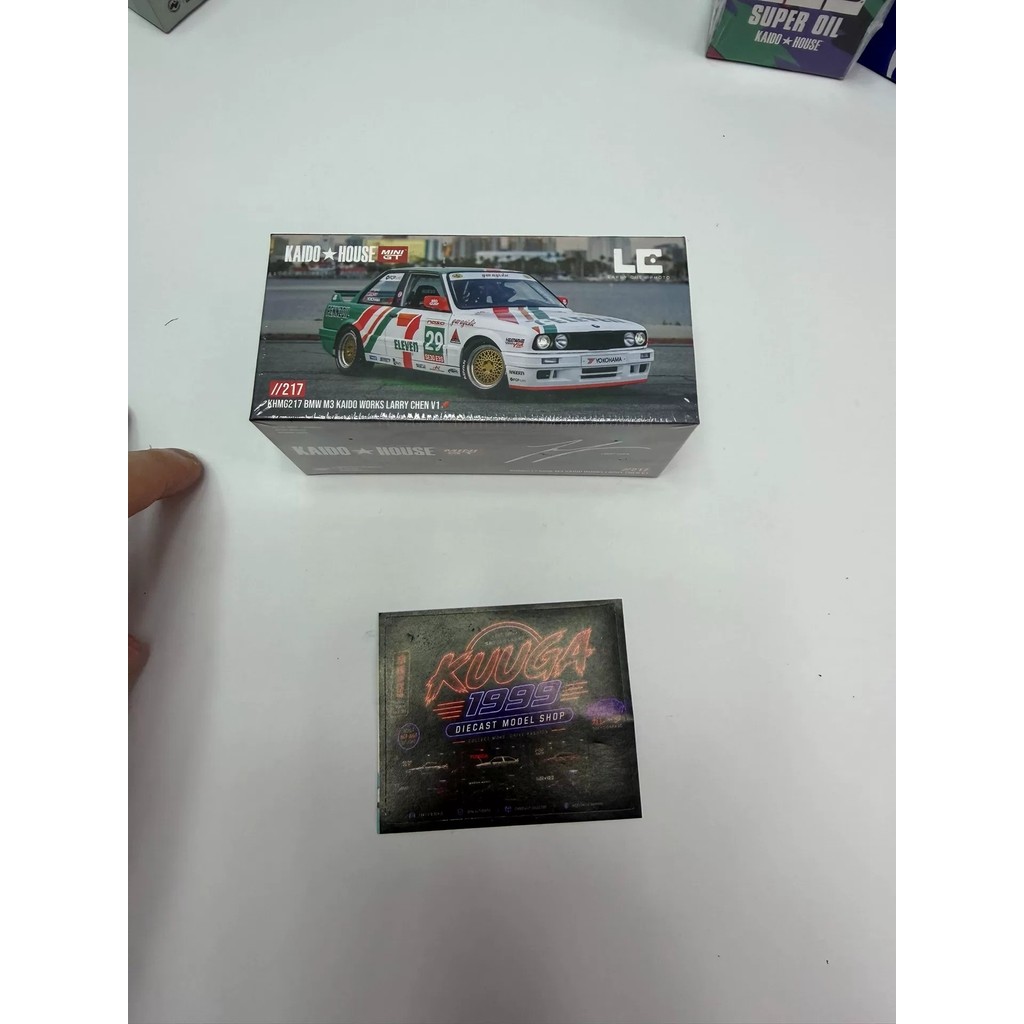 [เด็กกําพร้าพร้อมสต็อก] MINIGT KAIDO HOUSE 1/64 BMW M3 E30 711 หมายเลขเคลือบจํากัด KHMG217 KAIDO WOR