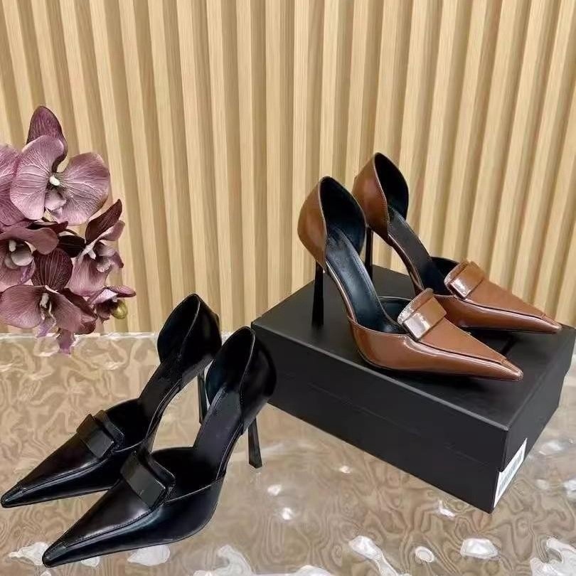 Kaliora Atelier Shiny Runway Pointed Toe รองเท้าส้นสูงส้นกริช