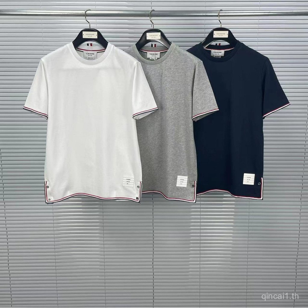 4IHK 2023 ฤดูร้อนคลาสสิกริบบิ้นรอบคอแขนสั้นเสื้อยืดผู้ชายผู้หญิงคู่สไตล์Slim-Fit All-