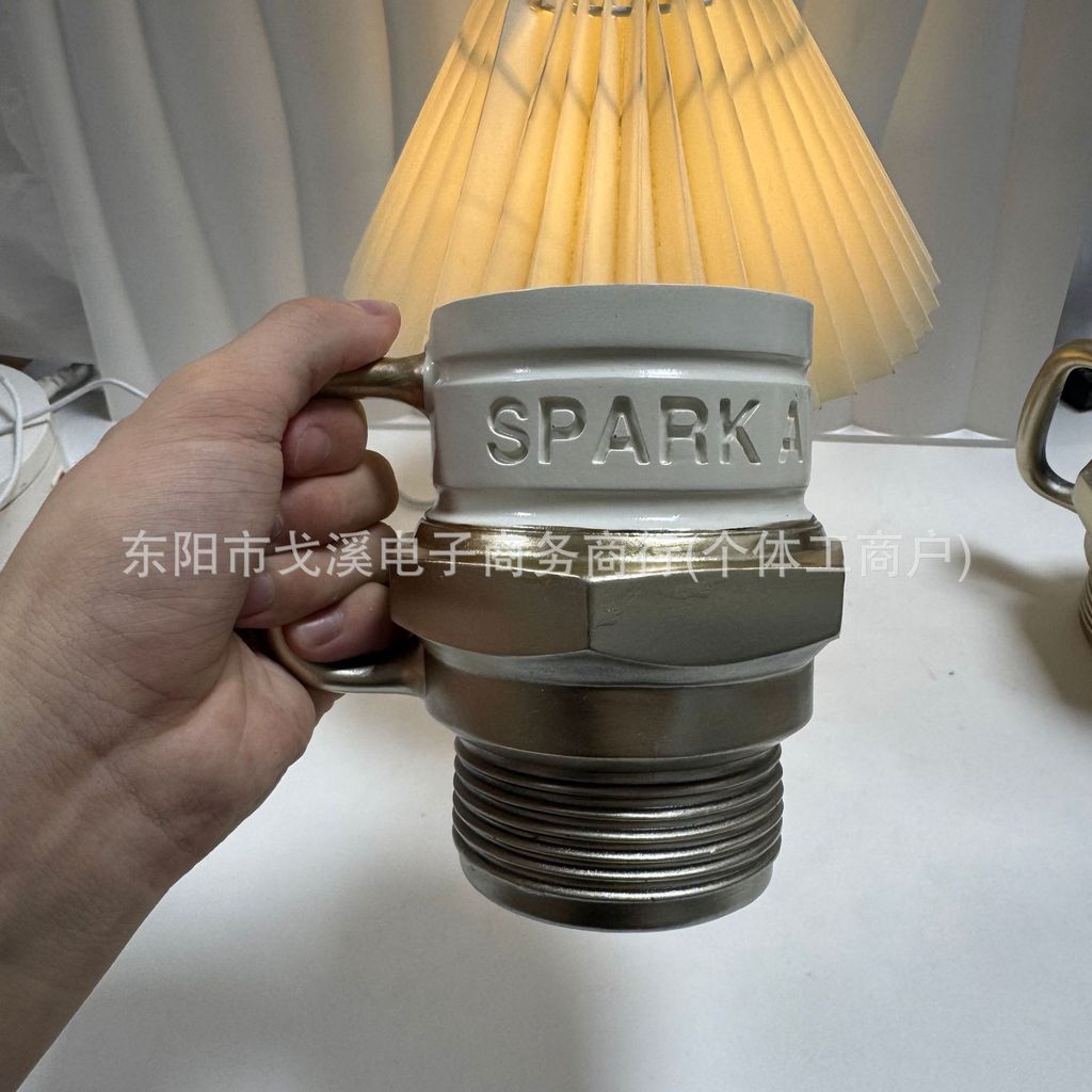 BQ9Z SparkPlugMug Car Fan Collection ถ้วยกาแฟแก้วหัวเทียนมูลค่าสูงเฉพาะ