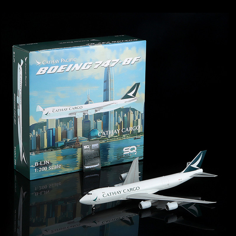 SQ 1/200 Cathay Pacific Freight Airlines B747-8F เครื่องโลหะรุ่นเครื่องประดับ B-LJN
