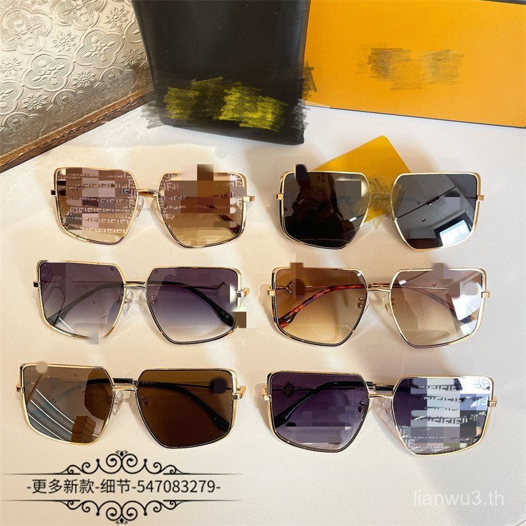 SKD9 Fe ** i Style Square Metal แว่นกันแดดคนดัง Influencer แว่นกันแดดแฟชั่นสไตล์เดียวกันอินเทรนด์ชาย