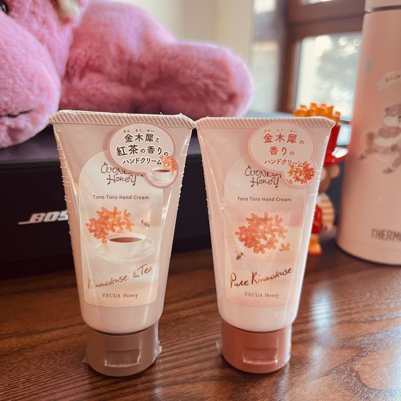 สไตล์ใหม่ญี่ปุ่น VECUA Osmanthus Hand Cream Black Tea WONDER Honey WONDER Honey Gentle Moisturizing 