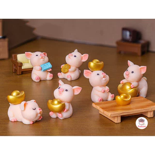 แก๊งหมูถือเงิน [ เซต 8 ชิ้น ] ตุ๊กตาจิ๋ว โมเดลจิ๋ว แต่งสวน