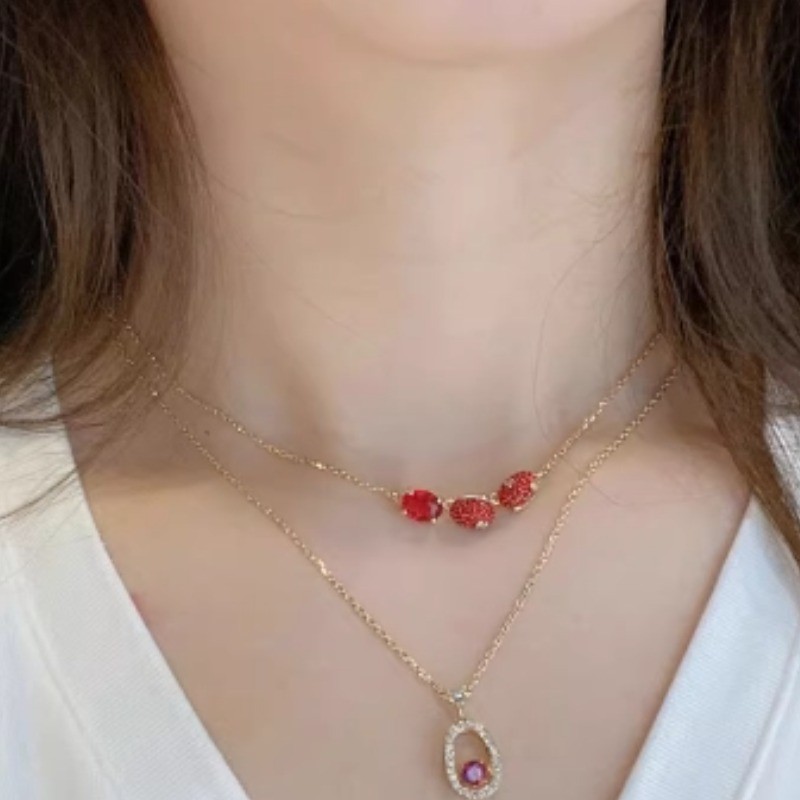 ⚡จัดส่งรวดเร็ว สินค้าแท้ ⚡ Swarovski  Swan-Cariti Pendant Red Bean, Red