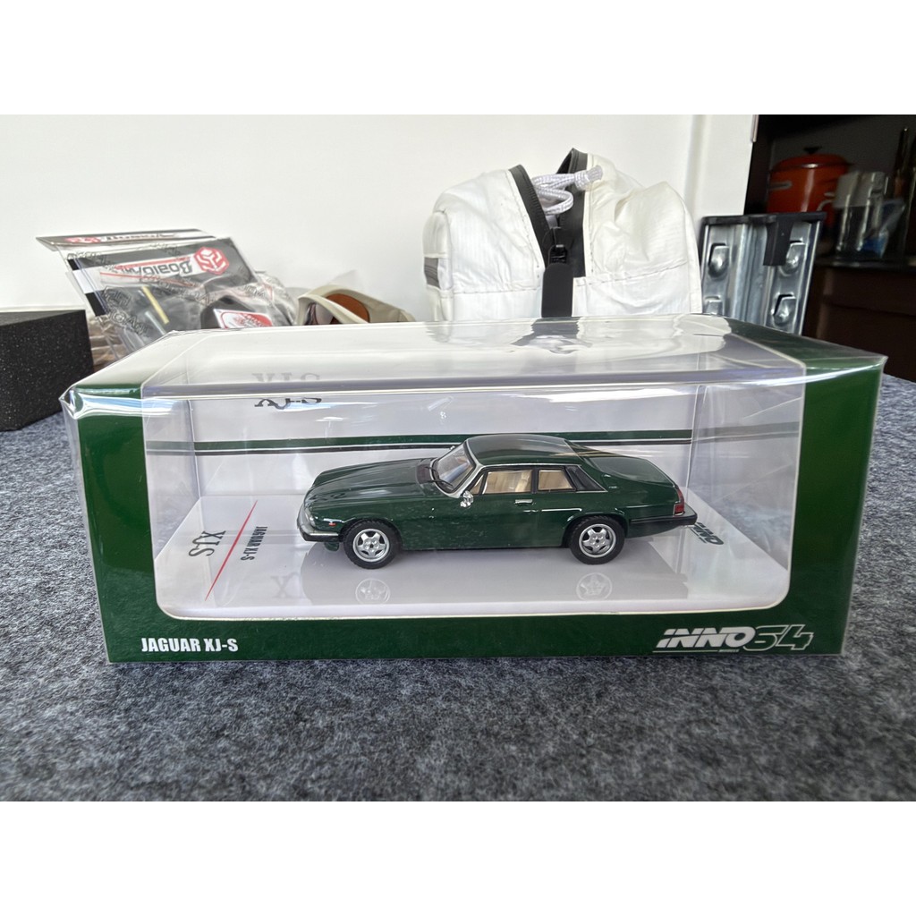 INNO 1: 64 JAGUAR JAGUAR XJ-S รถโลหะผสม