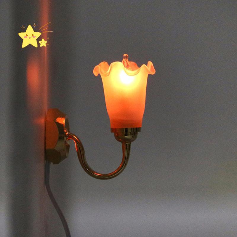 [JBTH] 1:12 Doll House Mini Golden Flower Bud โคมไฟติดผนังอุปกรณ์ตกแต่งบ้าน [JB]