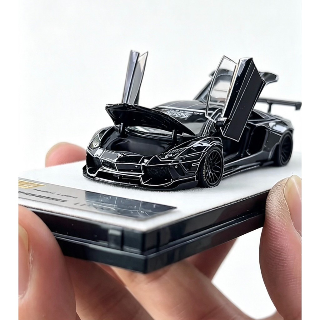 [สต๊อกพร้อม Orphans] ใหม่เอี่ยมเปิด PGM 1: 64 Lamborghini LP700-4 CO X PERFORMANCE Black Burst Crack