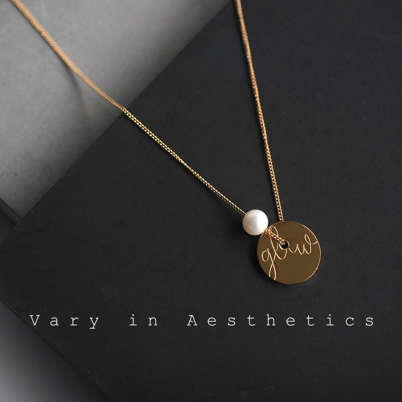 VIA ผ่านยุโรป American Design Gold เหรียญไข่มุกน้ําจืดธรรมชาติ ins Simple Geometric สร้อยคอ Clavicle