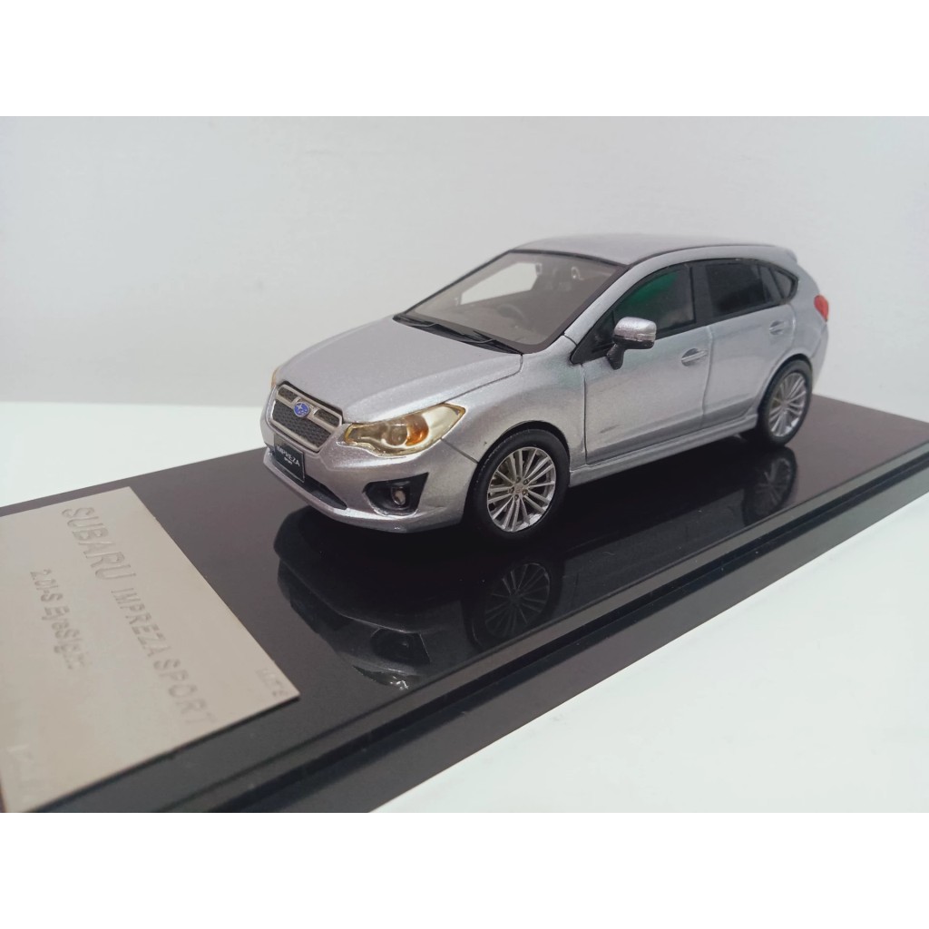 [สต๊อกพร้อม] subaru Winged Leopard 2.0 Self-goting Two-Compartment รุ่นรถ subaru impreza sport 2.0 i