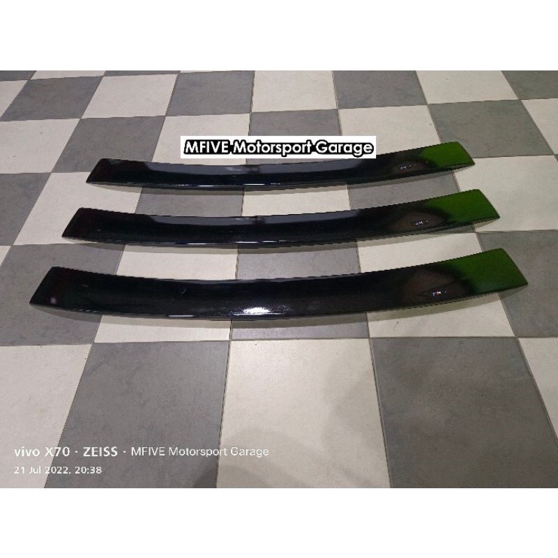 สปอยเลอร์กระจกหลังคาหลัง Bmw E39 พร้อมสี (สีดํา)อะไหล่รถยนต์ ของแต่งรถ