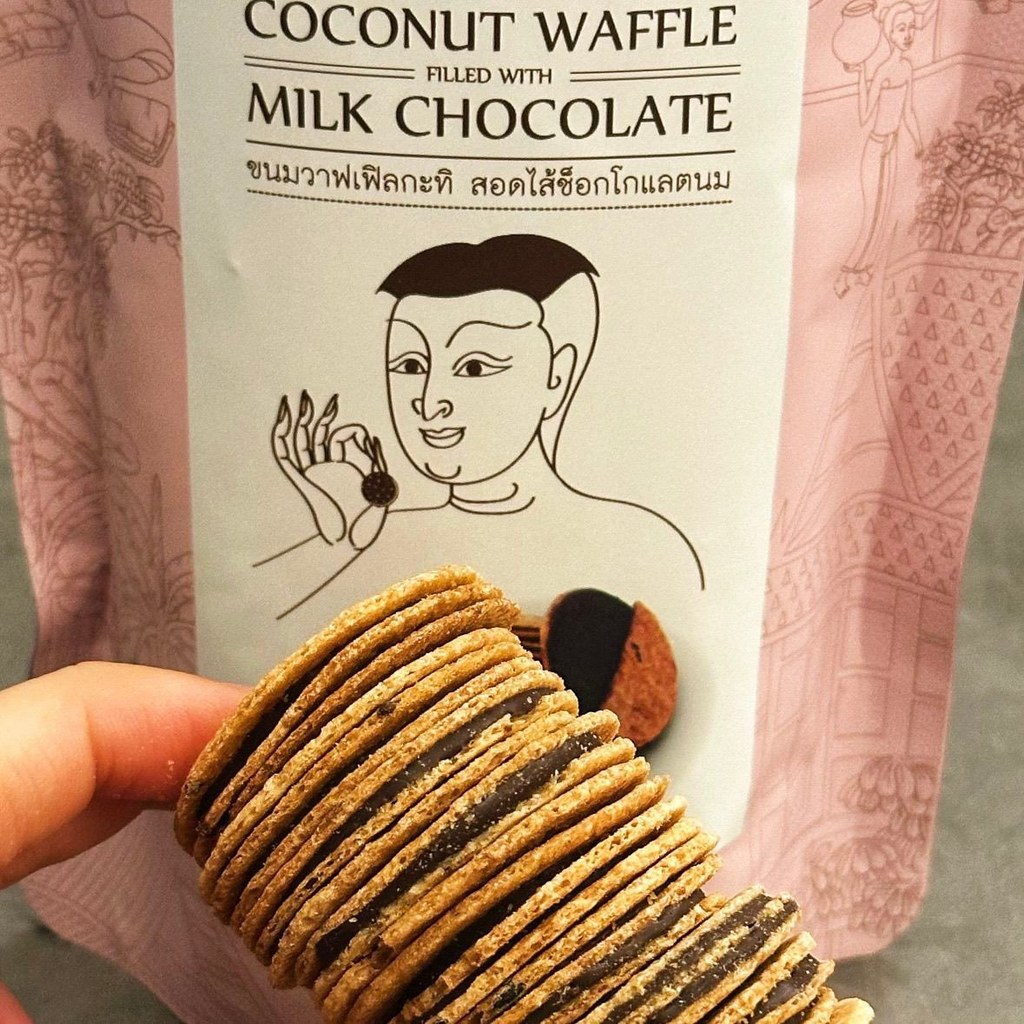 Shanghaifa KUNA KUNNA Milk Chocolate Flavoured Coconut Biscuits 50g นําเข้าจากประเทศไทย% LS260803