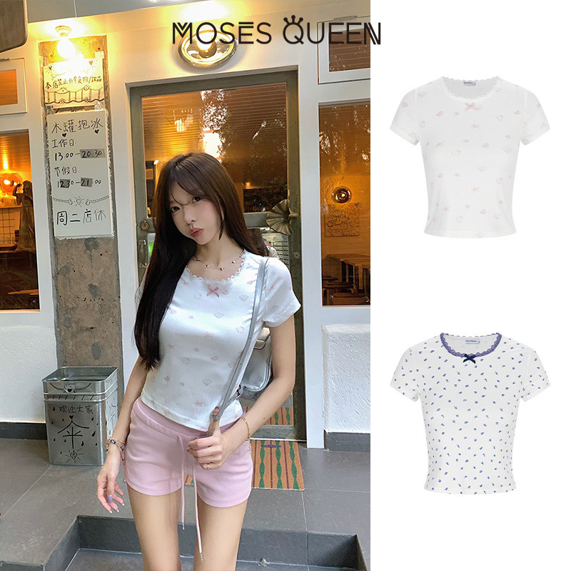 MOSESQUEEN تيشيرت كتف مكشوف بدانتيل وزهور — صورة 5