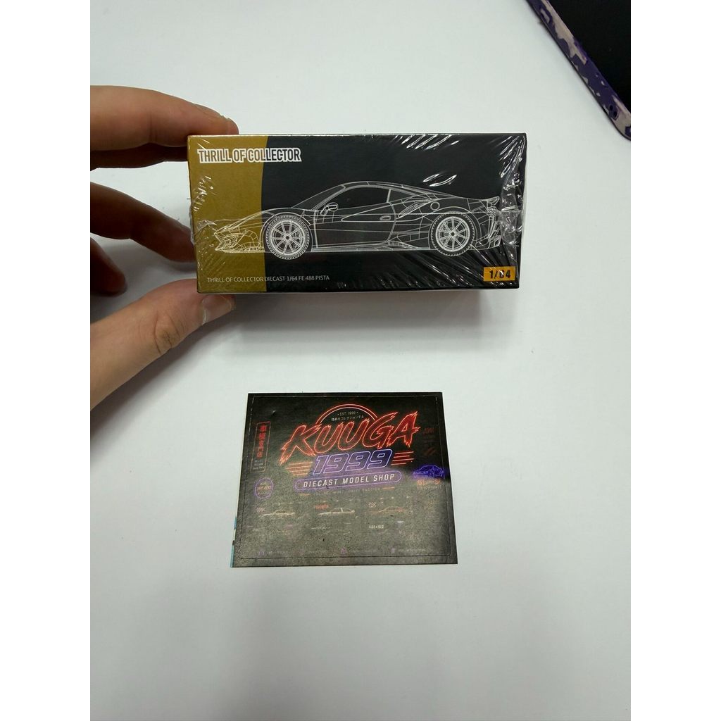 TOC 1/64 Ferrari 488 Pista โมเดลรถโลหะผสม