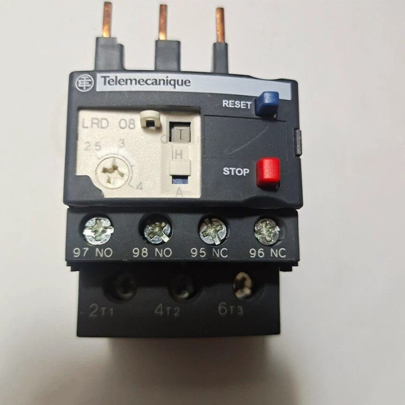 Schneider รีเลย์ป้องกันการโอเวอร์โหลดความร้อนแบบเก่า LRD08KNLRD10KNLRD16KN06071221