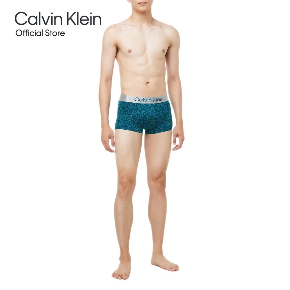 CALVIN KLEIN กางเกงในผู้ชาย Brushed Micro Jersey ทรง Low Rise Trunk รุ่น NB4127 0NC-สีฟ้า