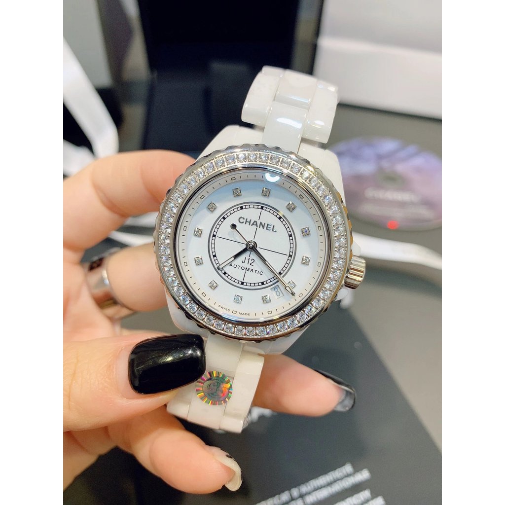 นาฬิกา Chanel J12 Series นาฬิกาด้านล่างโปร่งใส 33 มม.