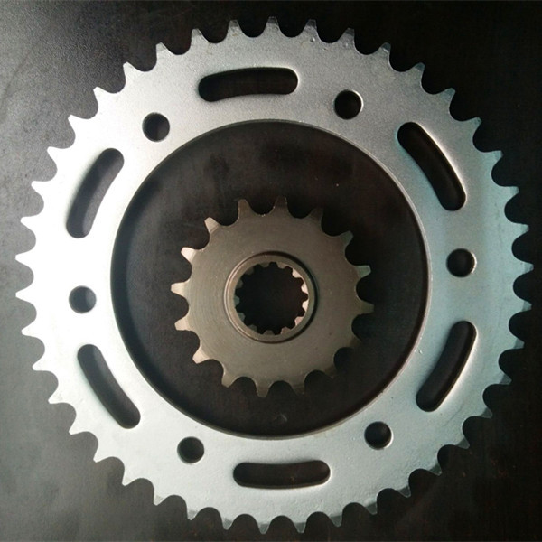 CBF1000 F CRF1000 RR CBX1000 CRF1000 ขนาดเล็กขนาดใหญ่บินด้านหน้าด้านหลัง Chainring Chainring Chain