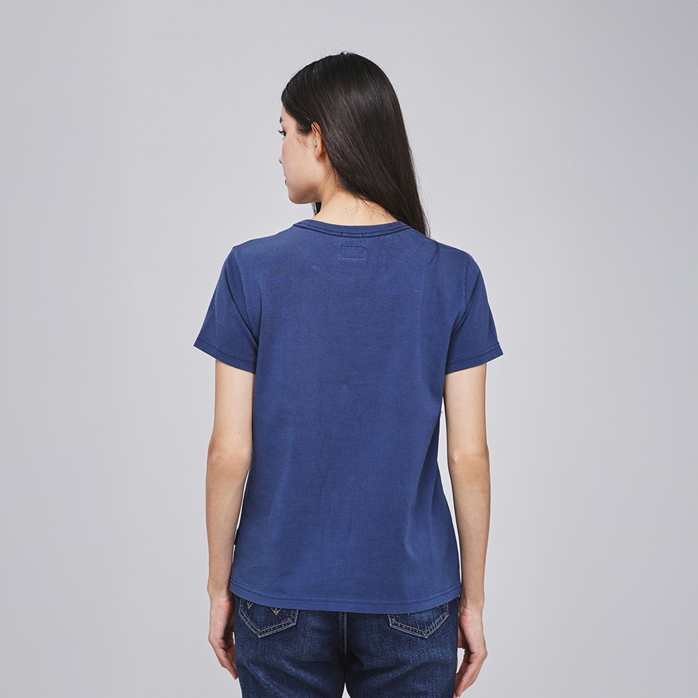 WRANGLER เสื้อยืดแขนสั้นผู้หญิง คอลเลคชั่น Beyond Indigo รุ่น WR S426WTSSN28 - สีกรมท่า — صورة 4