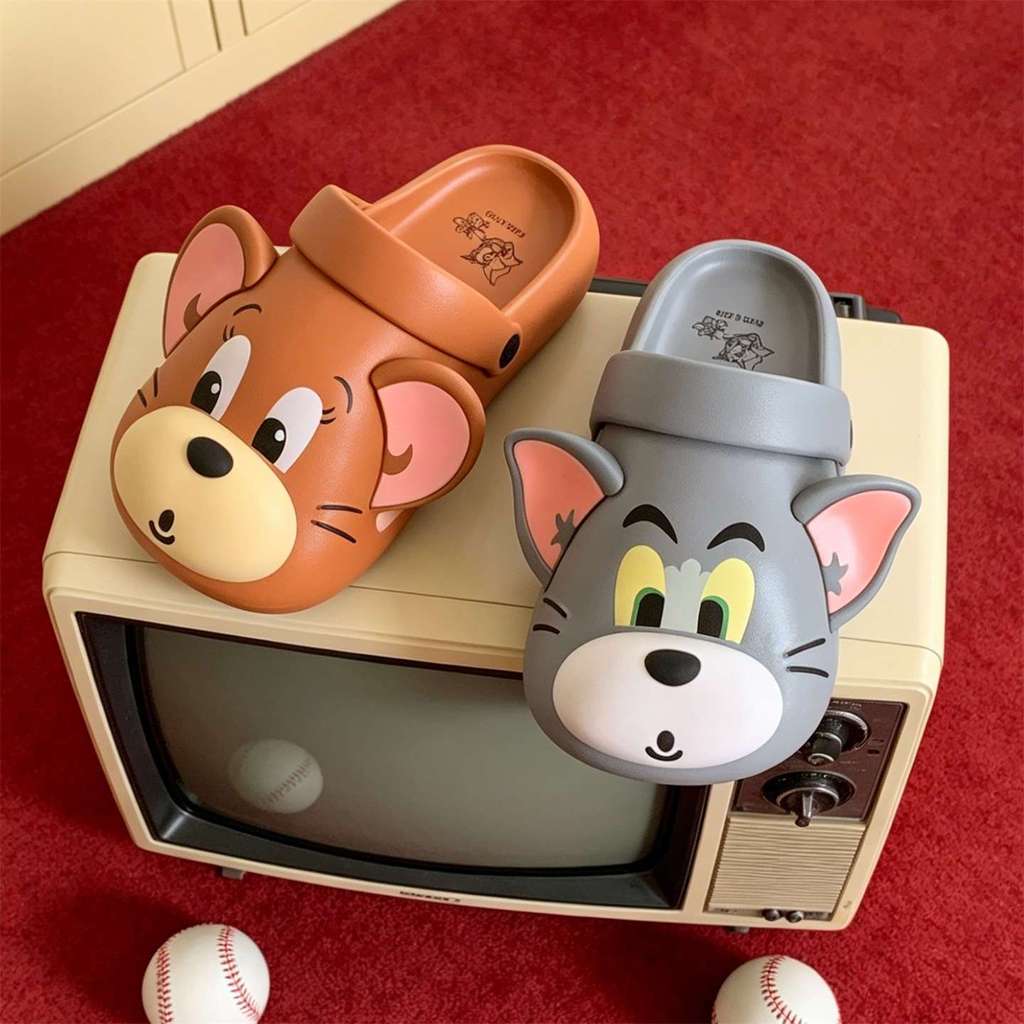 รองเท้าแตะหัวโต Tom and Jerry ของแท้ ลายการ์ตูนแมวและเมาส์ พื้นโค้ง กันลื่น แบบสวม ใส่นอกบ้านหน้าร้อน สำหรับชายหญิง