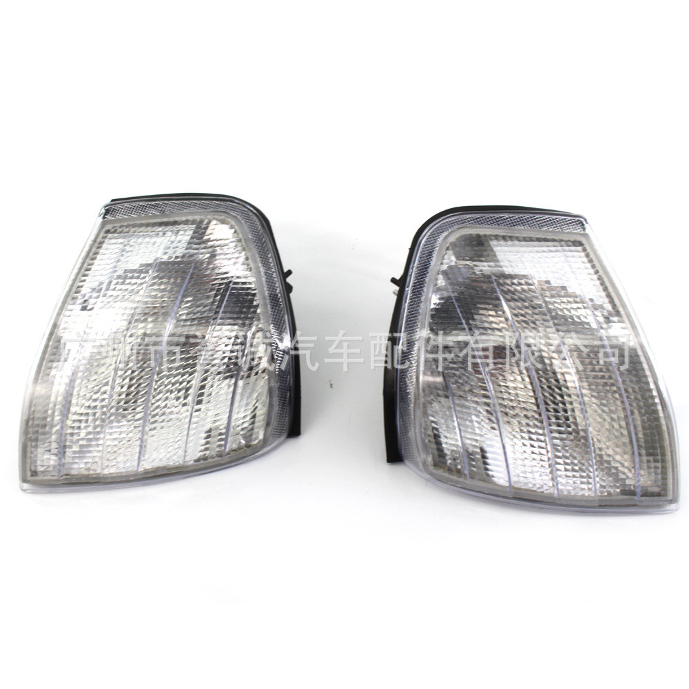 เหมาะสําหรับ Mercedes-Benz C-Class W202 W202 94-00 ไฟรถมุมไฟไฟเลี้ยวอุปกรณ์เสริม T9CF