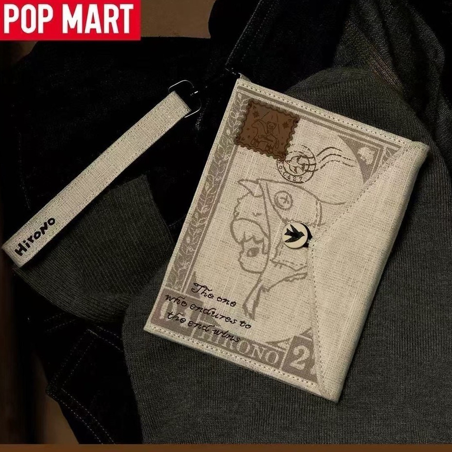 [ของแท้] POPMART POPMART Hirono Hirono Hirono Hirono Hirono Series Fabric Passport Holder Bag Periph