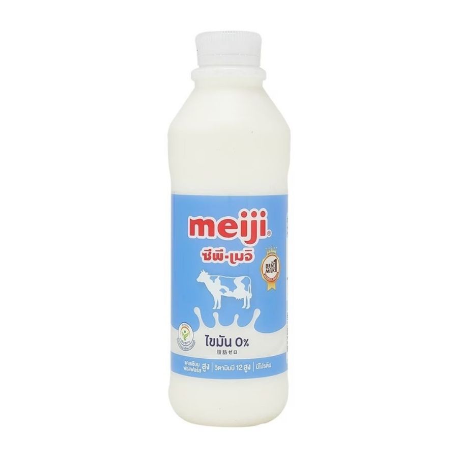 เมจิ นมสดขาดมันเนย Meiji Milk 0 Fat 830ml.