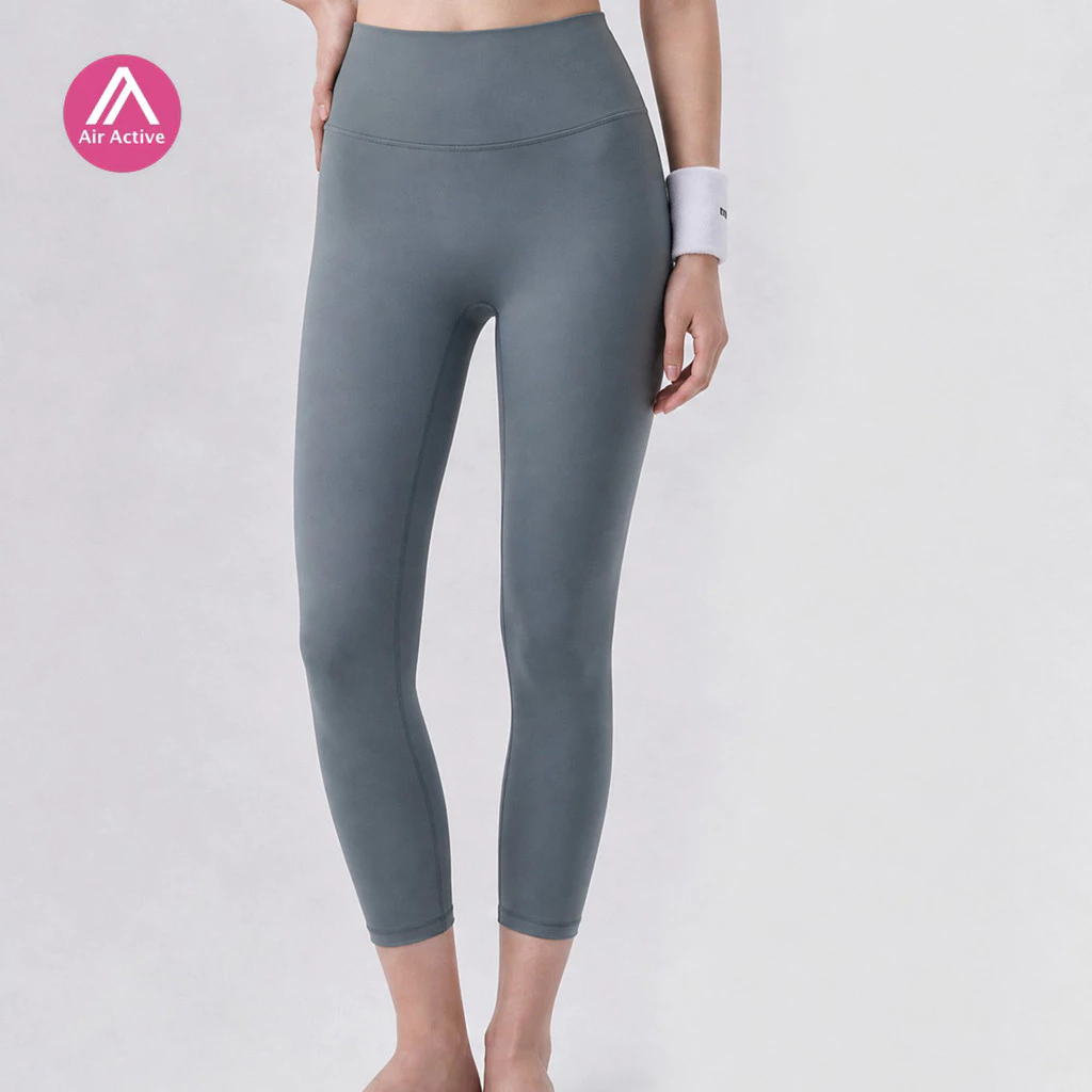 AirActive SeamFree Flow 7/8 Leggings กางเกงเลกกิ้ง 7 ส่วนสำหรับผู้หญิง ดีไซน์ไร้รอยต่อ เนื้อผ้าแนบเนื้อ กระชับพอดีตัว พร้อมกระเป๋าหลังแบบซ่อน สำหรับโยคะและวิ่ง