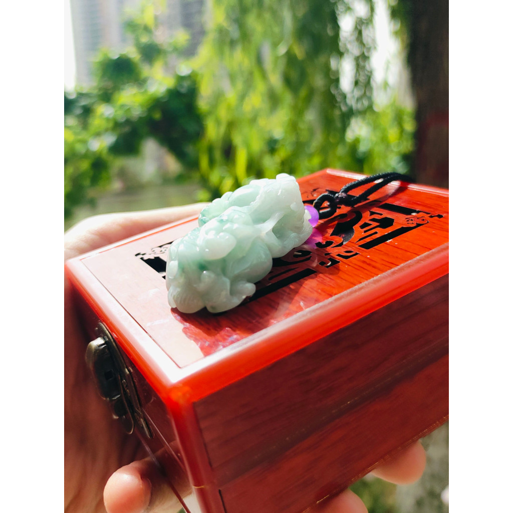 Heart Jade Shop Myanmar หยกธรรมชาติหยก Pixiu ผู้ชายผู้หญิงสร้อยคอจี้ฟรีใบรับรองคู่สไตล์จี้หยก