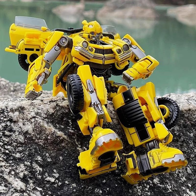 จัดส่งในวันเดียวกัน Transformers Transformers Toy Model Super Warriors Autobot Autobot Figure Boy
