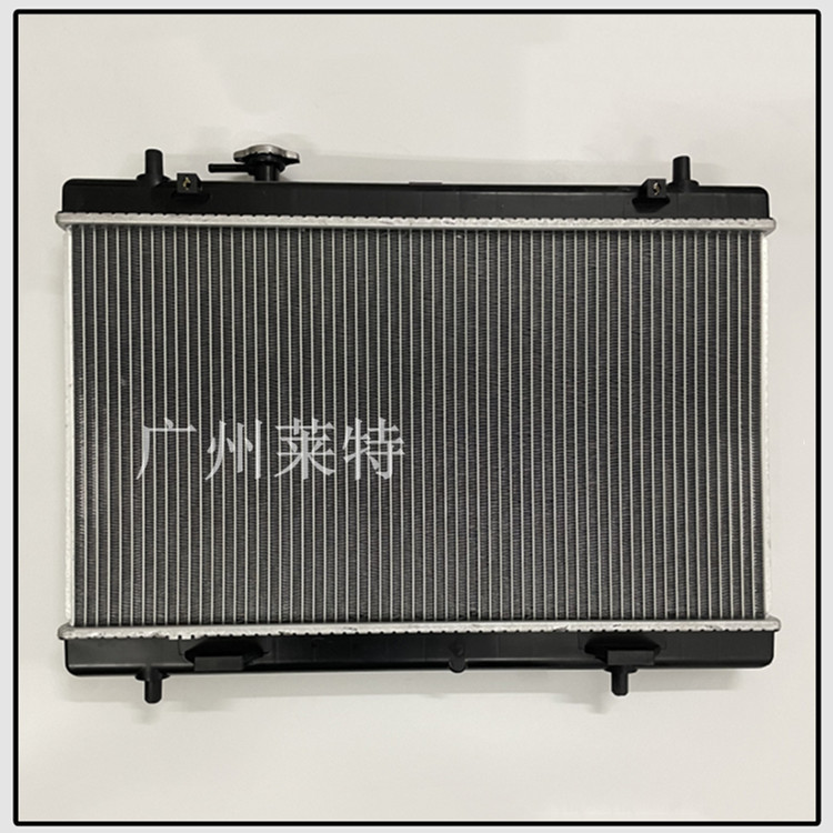 เหมาะสําหรับใหม่ Changan Star 6406 Star Card S201 D201M201 รถบรรทุกขนาดเล็กถังน้ําหม้อน้ําชุดอุปกรณ์