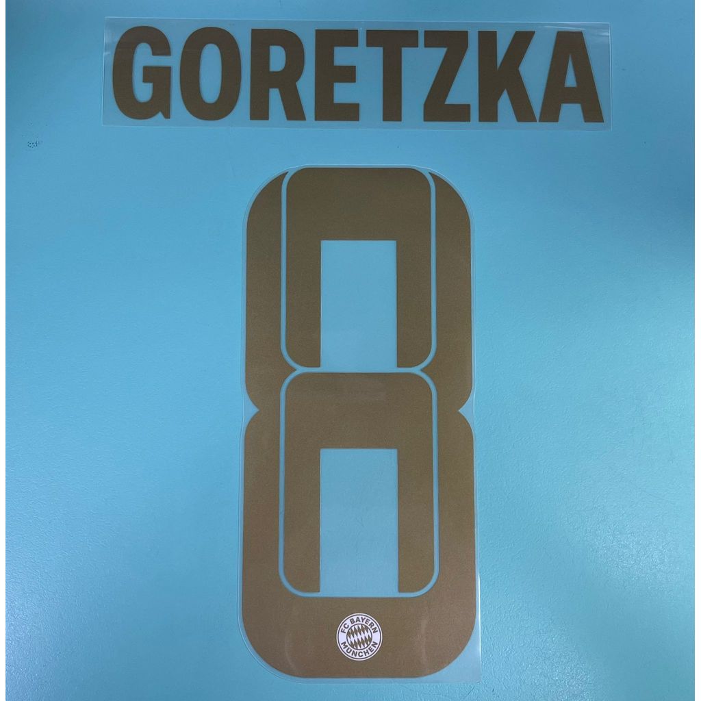 2022-23 ทีมเยือนบาเยิร์นมิวนิคการพิมพ์ต้นฉบับ KIMMICH GORETGRAVENBERZKA