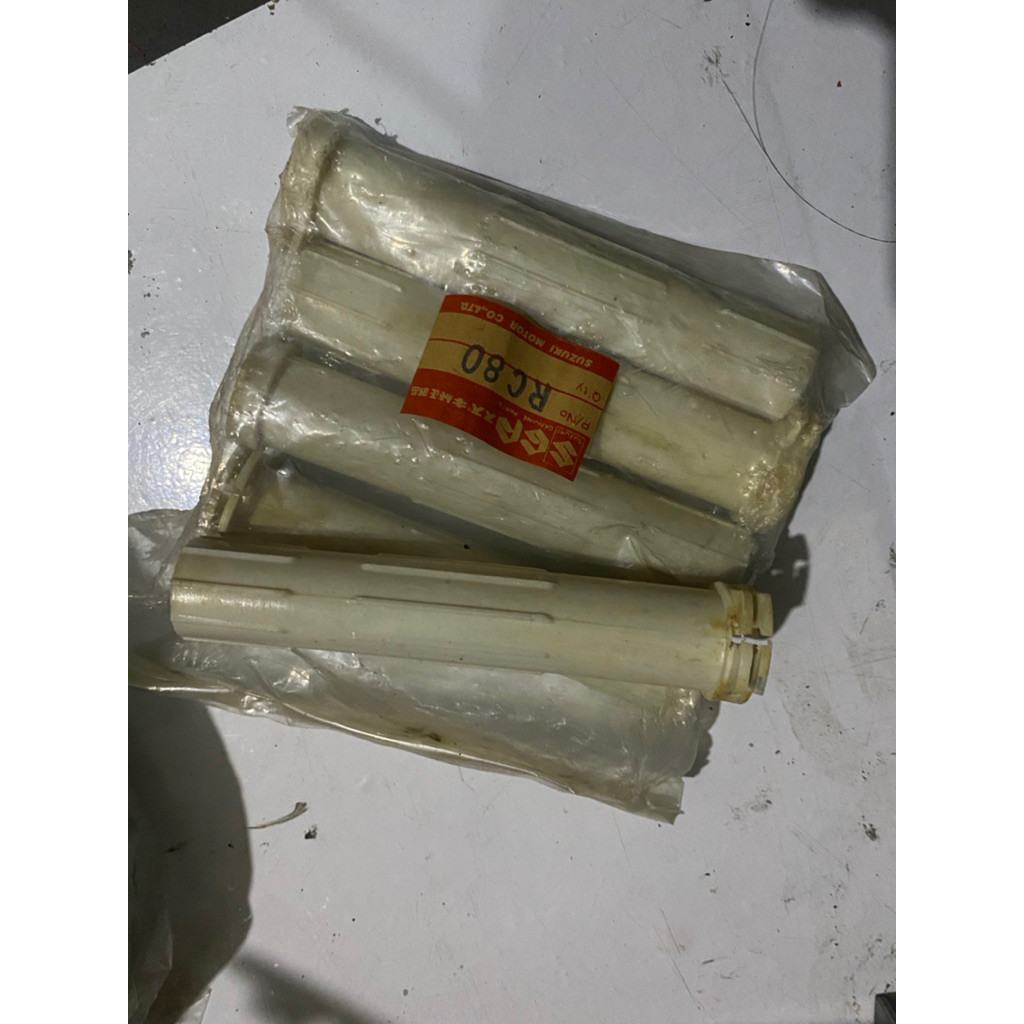 SUZUKI RC80 RC100 BRavao RC 100 80 ปลอกท่อแก๊ส