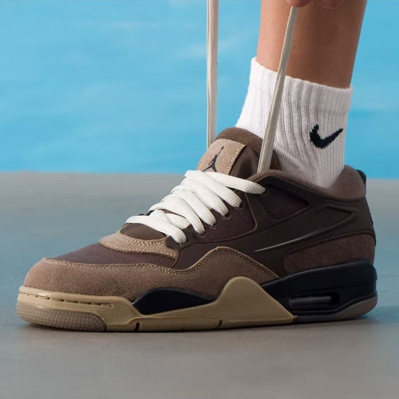 รองเท้า Air Jordan 4 นุ่มสบาย สไตล์ย้อนยุค จาก Nike - FQ7939-022