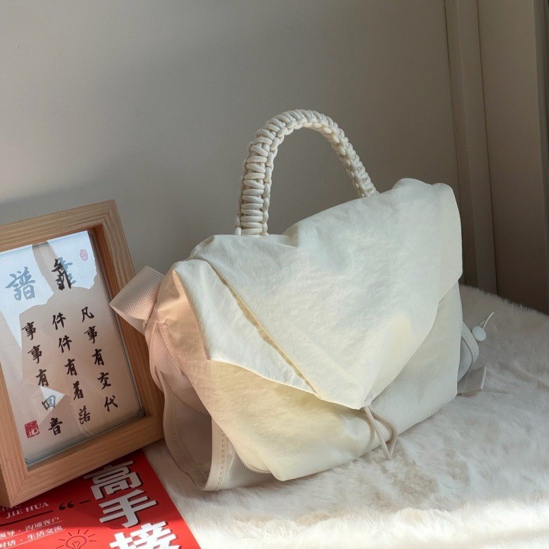 Lululu กระเป๋าสะพาย Top Handle Messenger Bag Female Fitness Sports Cloth Bag Dumpling Bag M2V3