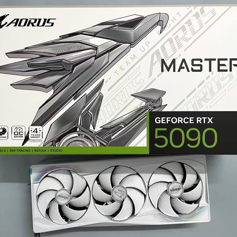 Gigabyte AORUS RTX5090 MASTER หม้อน้ําการ์ดกราฟิกแกะสลักสีขาว Super DIY รูป/จอแสดงผลเครื่องประดับ
