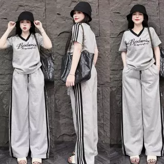 ชุดเซ็ต 2 ชิ้น เสื้อคอวี+กางเกงยาวทรงกระบอก สกรีนลายตัวอักษร **ผ้าวูลเวฟ** S333 กางเกงมีกระเป๋าข้าง มีเชือกรูด เอวยางยืด