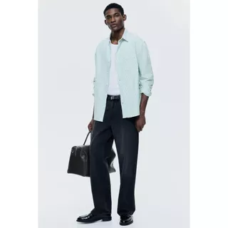 H&M(เอชแอนด์เอ็ม) เสื้อเชิ้ต Oxford แบบ Regular Fit ผู้ชาย 1257417_8